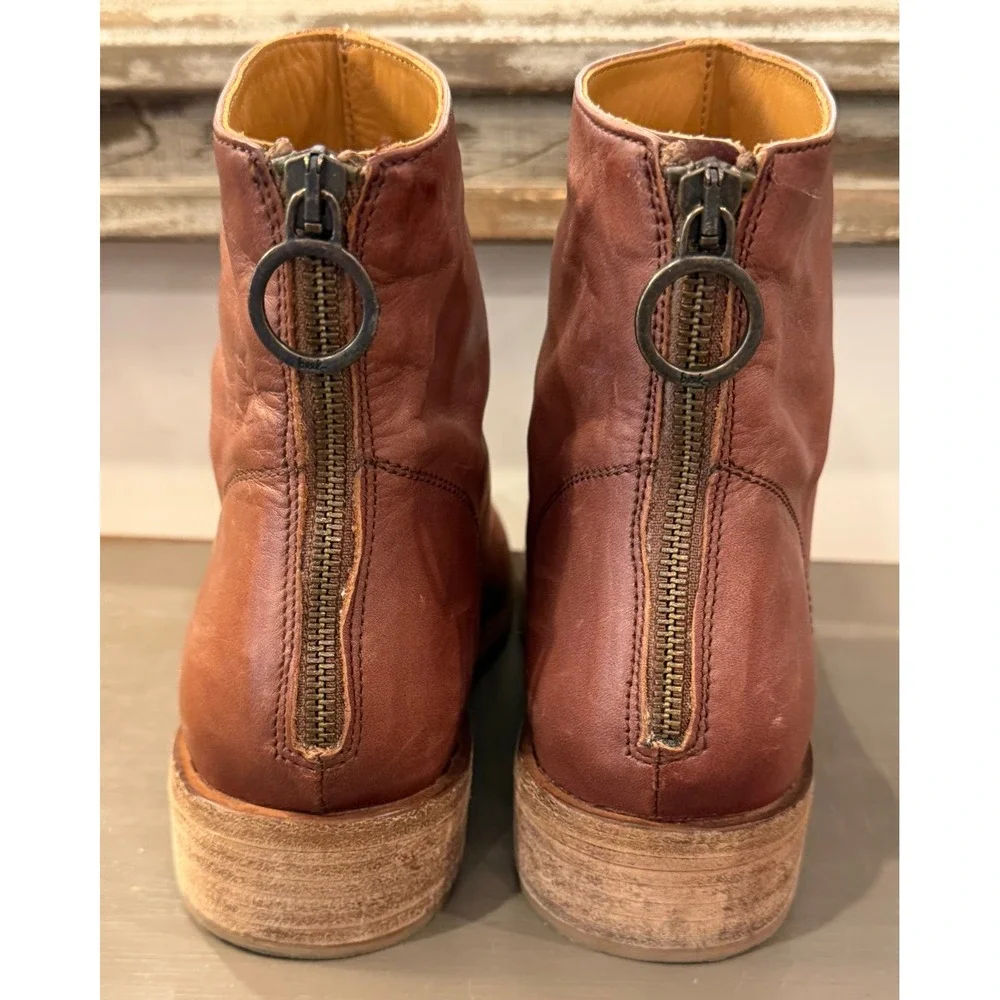Beek Hawk Tan Brown Leather Ankle Boots Studded Heel Rear Zip Women 7.5